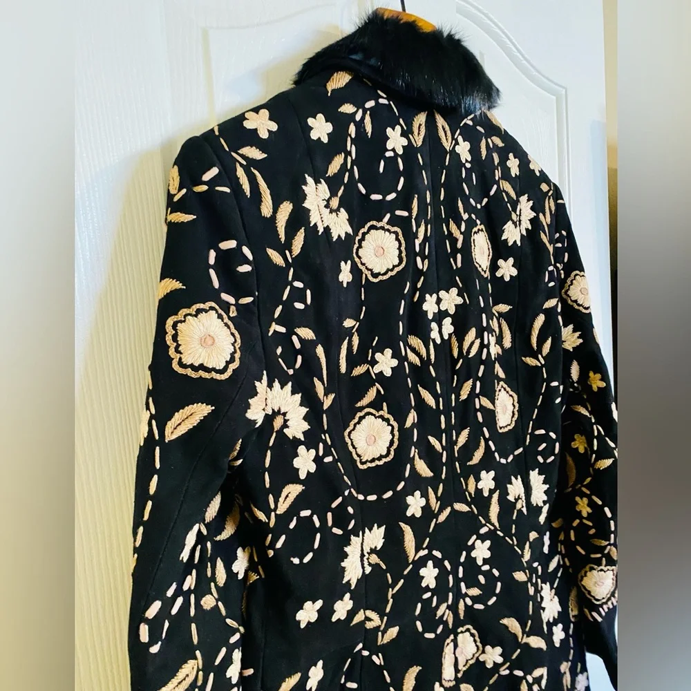 NEW! The Double D Ranch Full-Length Black Suede Hand-Embroidered Obregon Coat - Picture 13 of 17